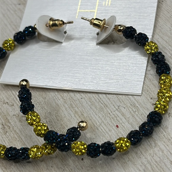 PAVE HOOP EARRINGS NAVY AND GOLD , new on card , Caroline Hill - Picture 2 of 2